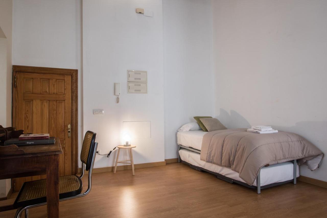 Apartamentos La Xerea Valencia Luaran gambar